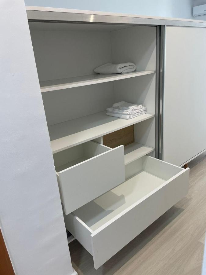 Seriani Dock Holiday Sarandë 外观 照片
