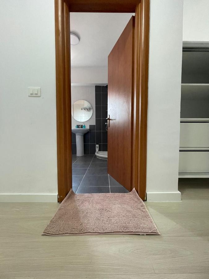Seriani Dock Holiday Sarandë 外观 照片
